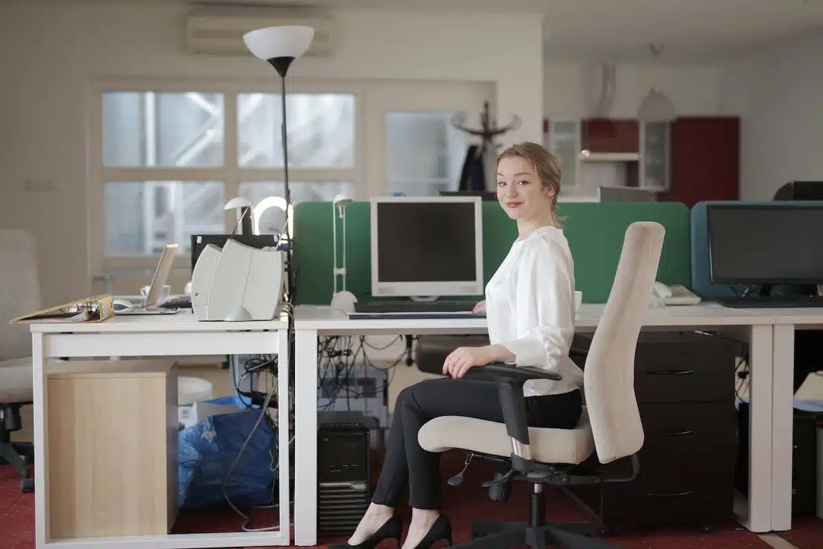 bureau  posture