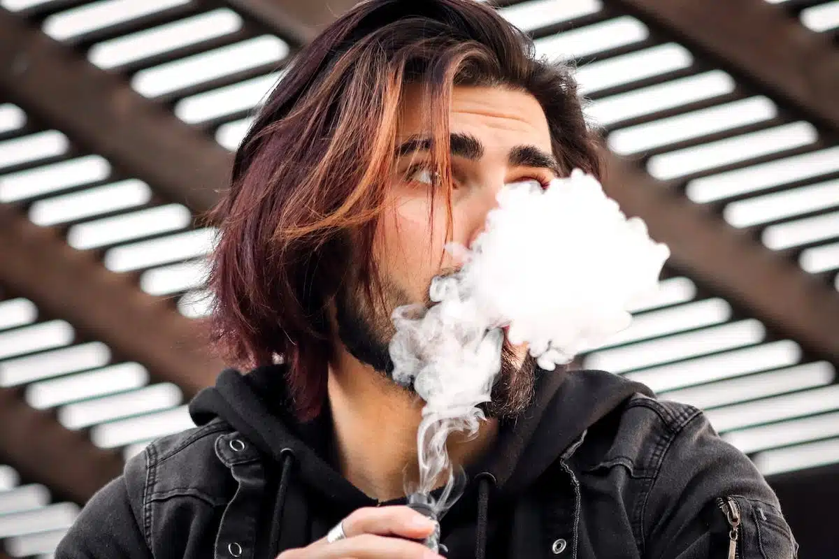 cigarette  vape