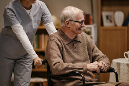 Comment choisir un EHPAD à Rennes pour un proche en perte d’autonomie ?