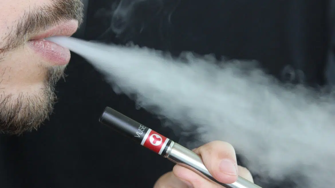 Faut-il des compétences particulières pour choisir sa cigarette électronique seul ?